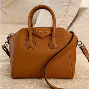 Givenchy mini antigona